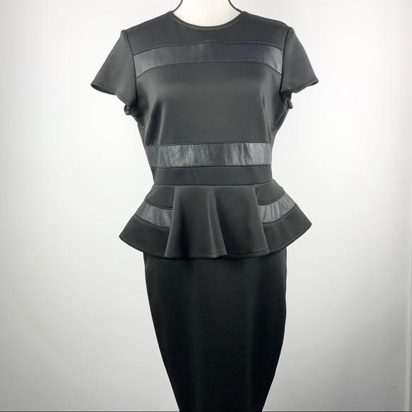 Badgley Mischka Dresses & Skirts - Badgely Mischka black peplum cocktail dress